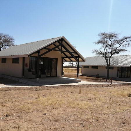 Khan River Lodge Wilhelmstal Exterior photo