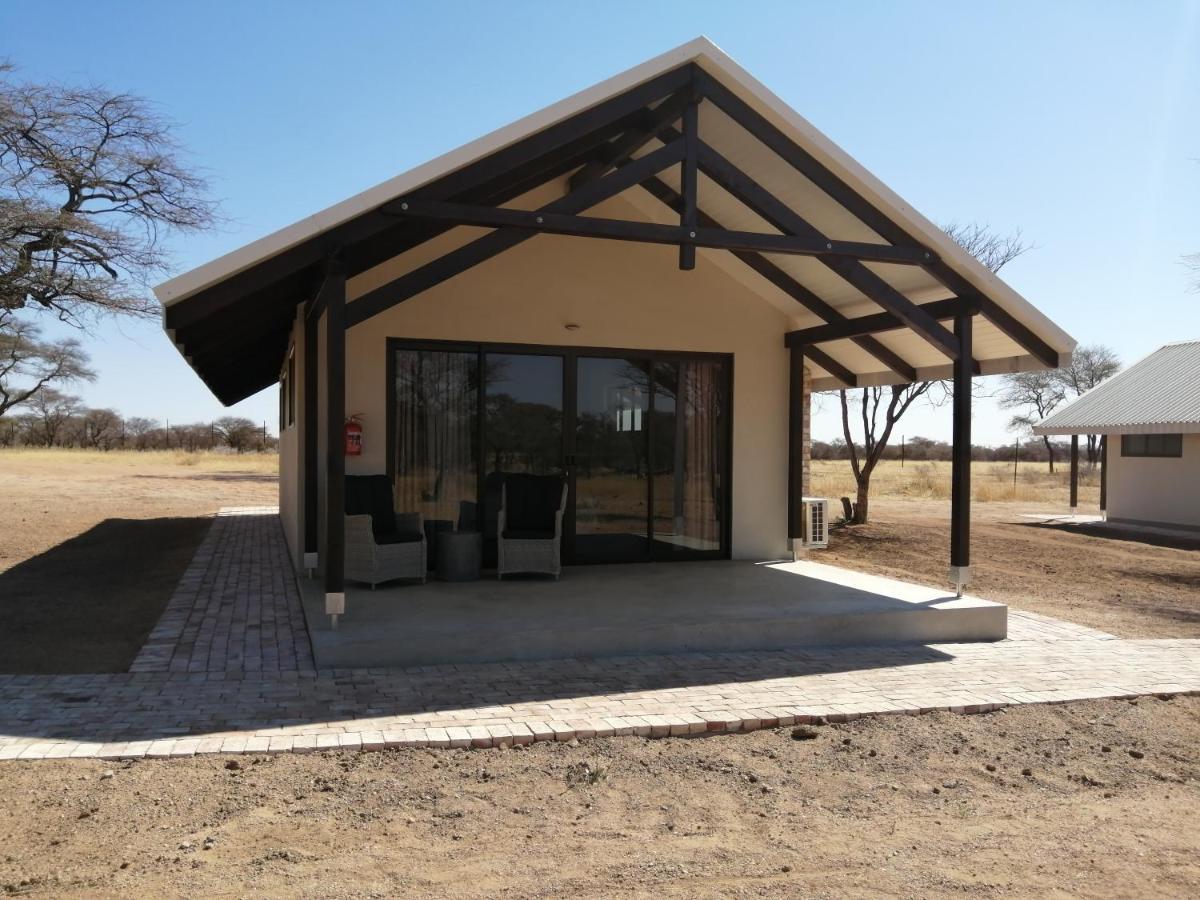 Khan River Lodge Wilhelmstal Exterior photo