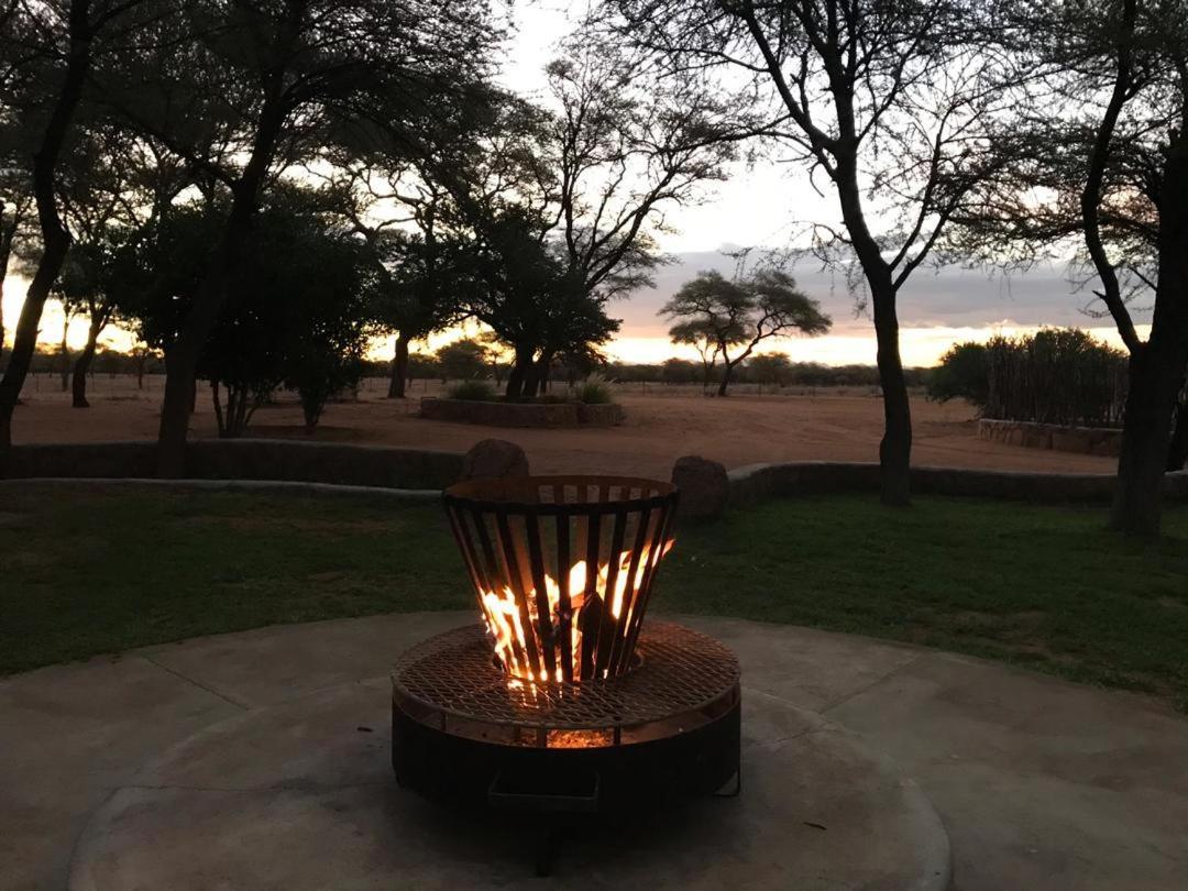 Khan River Lodge Wilhelmstal Exterior photo